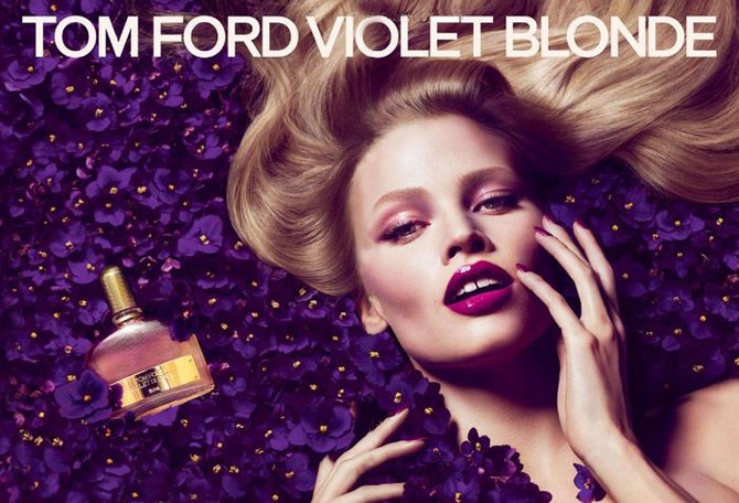 Лара Стоун в рекламе аромата Tom Ford