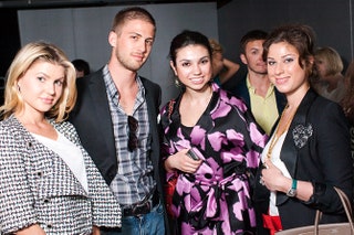 Анастасия Беляк с друзьями.