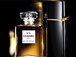 Золотое Рождество в стиле Chanel