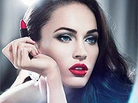 Макияж Меган Фокс: сделано Armani