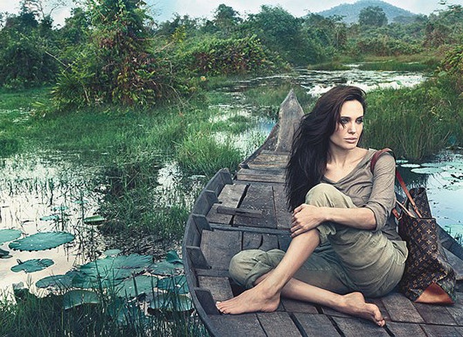 Первое фото Анджелины Джоли для Louis Vuitton