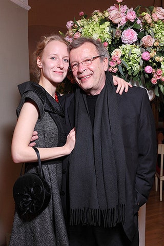Виктор Ерофеев с женой.