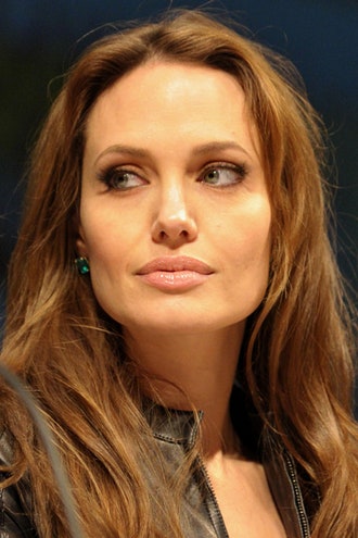 Анджелина Джоли без челки