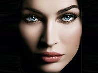 Меган Фокс на съемках для Armani Cosmetics