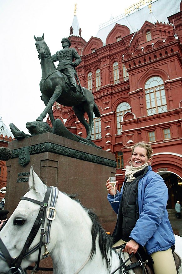 На Манежной площади возле памятника маршалу Жукову по окончании экспедиции Ашхабад Москва 2006