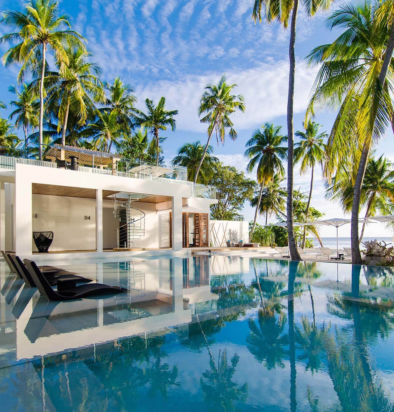 Отели на Мальдивах в которых вас с нетерпением ждут на Новый год