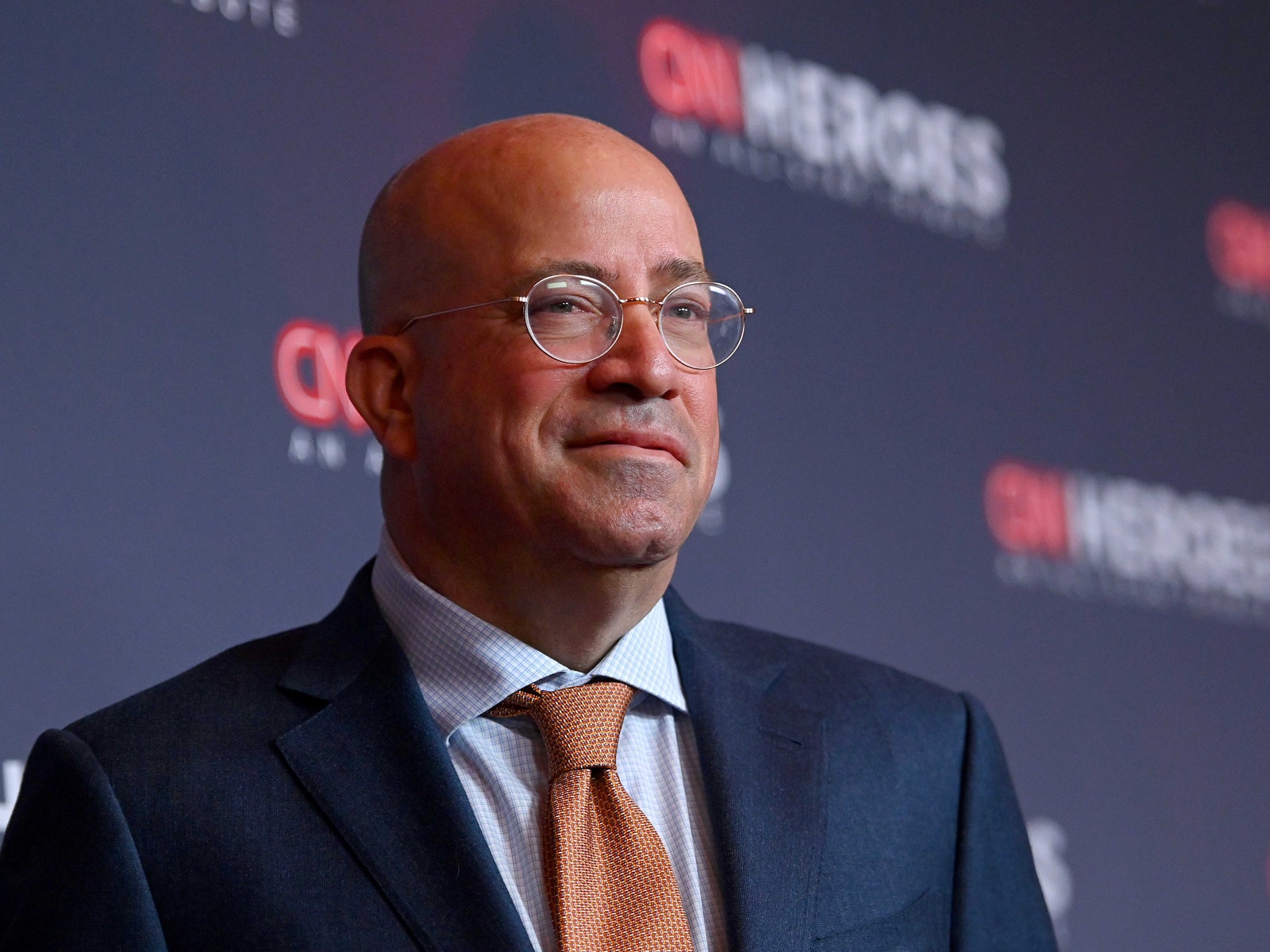 Президент CNN Джефф Цукер ушел в отставку из-за тайного романа с коллегой