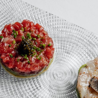 Новые рестораны Москвы: высокая кухня и comfort food в Хамовниках и Япония в Сити