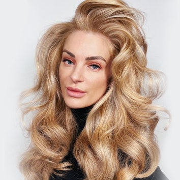 «Дорогой блонд» &- самый популярный цвет волос 2022 года
