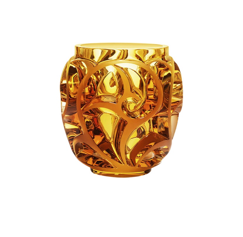 Ваза Tourbillons 486 000 рублей Lalique tsum.ru